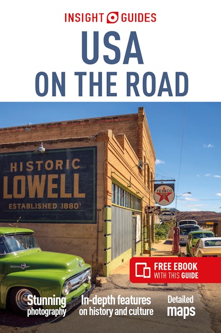 Book cover image for Insight Guides USA On The Road (Travel Guide with Free eBook) ISBN: 9781839053139